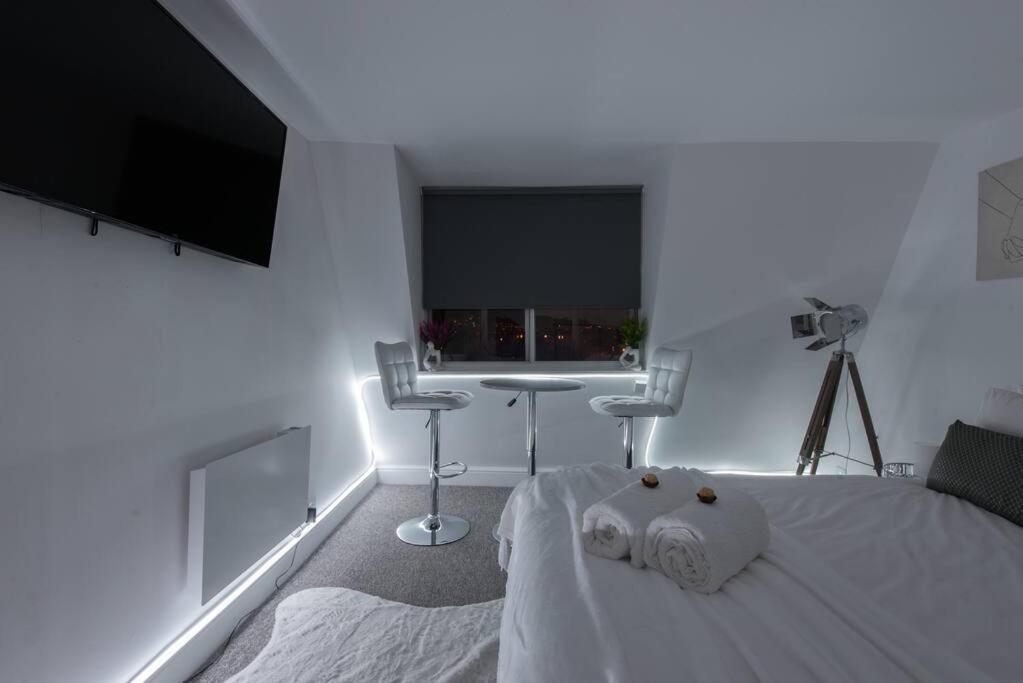 Parade Gardens Boutique Apartments- Central, Grade I Listed, 4K Tvs, Hidden Views Bath Eksteriør billede